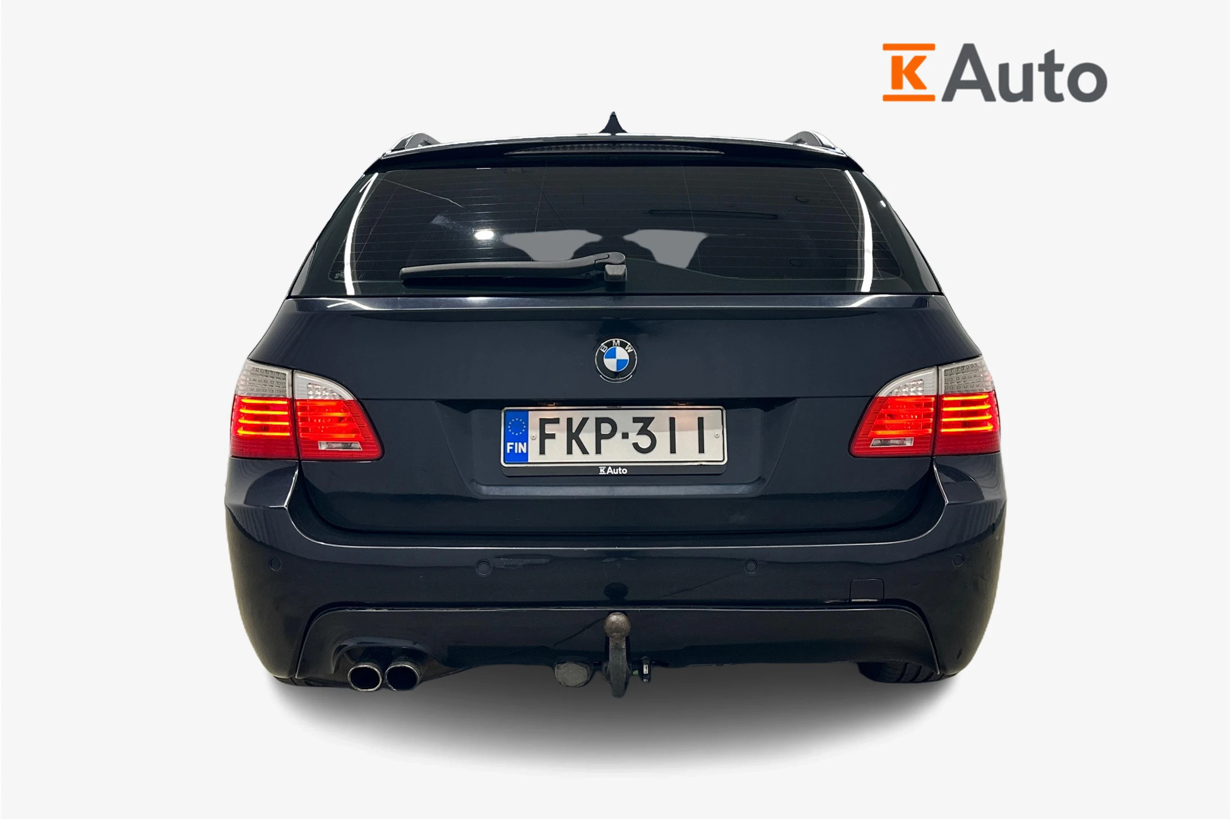 musta BMW 530 2008 kuva 3.