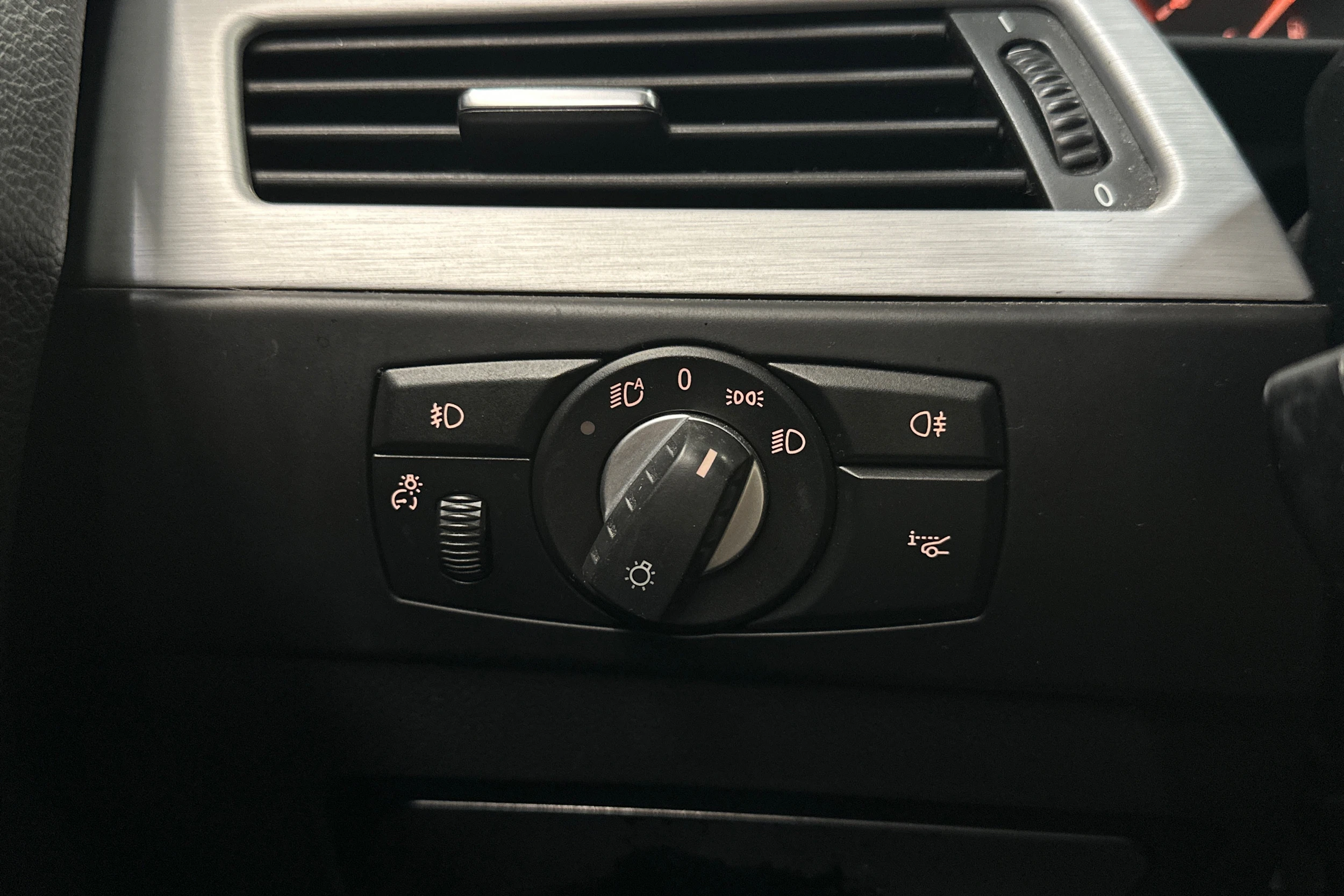 musta BMW 530 2008 kuva 22.