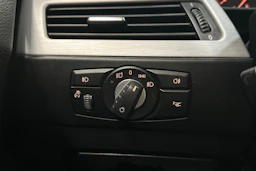musta BMW 530 2008 kuva 22.