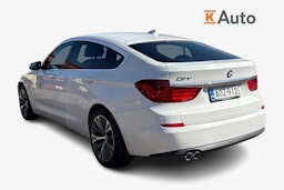 valkoinen BMW 530 2009 kuva 2.