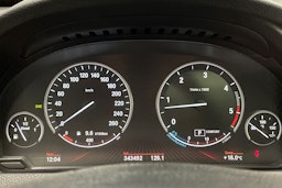 harmaa BMW 530 2009 kuva 15.