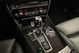 harmaa BMW 530 2009 kuva 20.