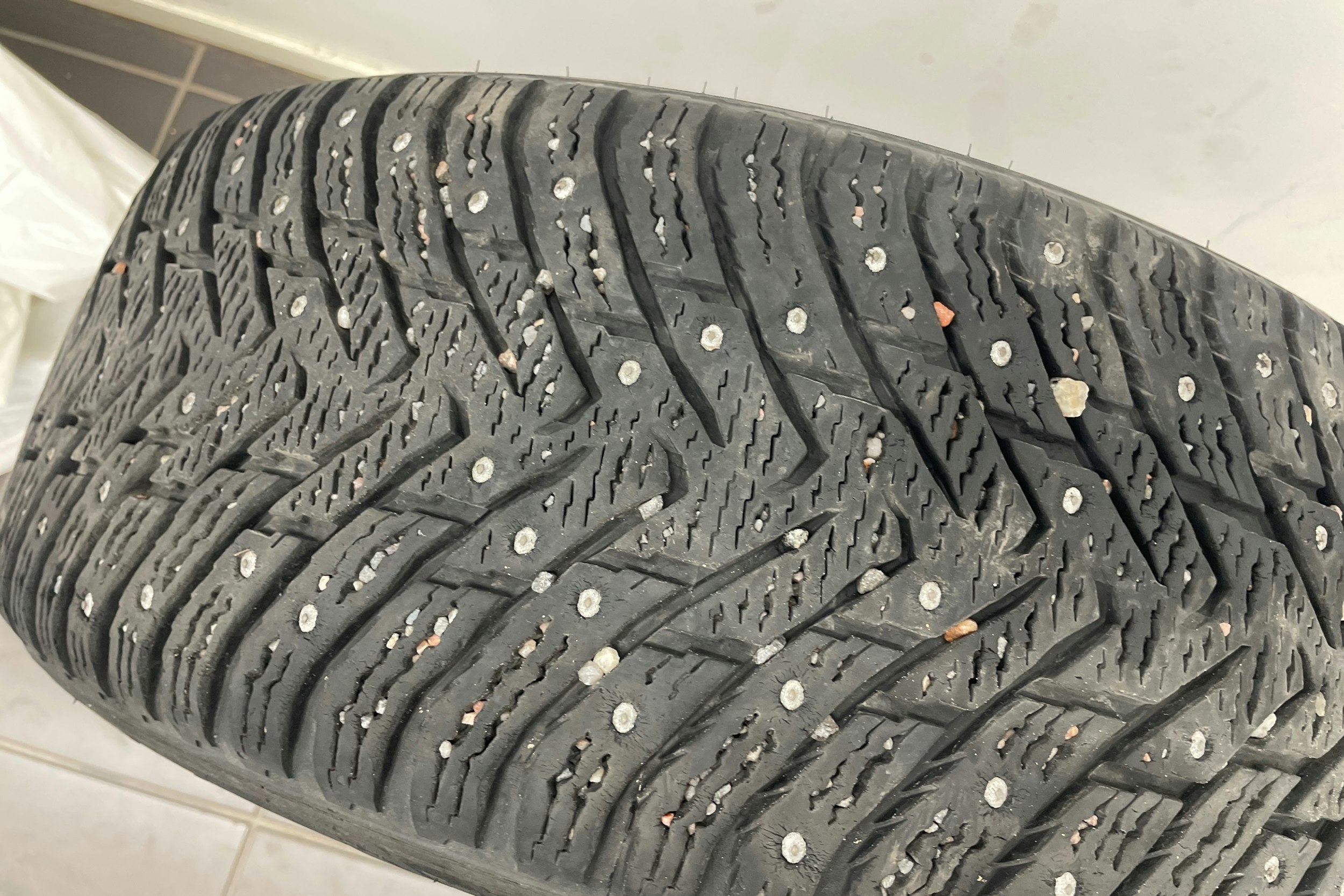 Harmaa BMW 530 2010 kuva 12.