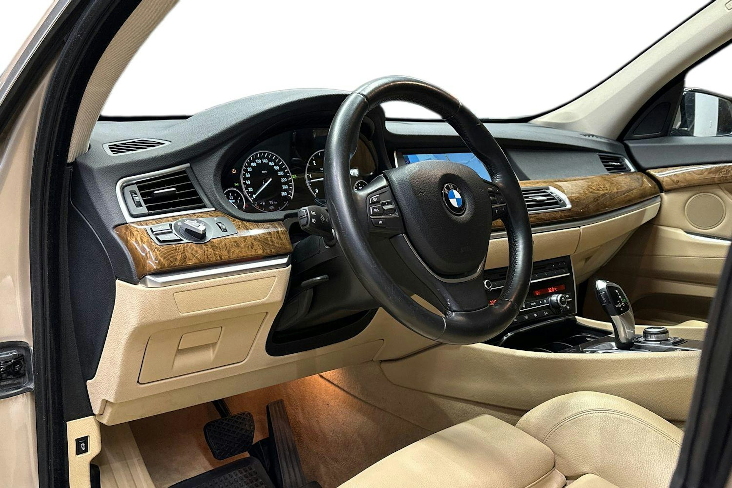 harmaa BMW 530 2010 kuva 6.