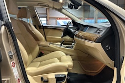 harmaa BMW 530 2010 kuva 10.