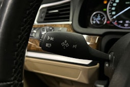 harmaa BMW 530 2010 kuva 19.