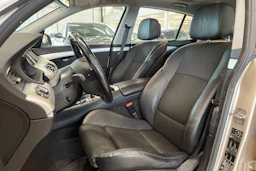 ruskea (beige) BMW 530 2011 kuva 11.