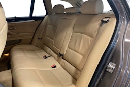 ruskea (beige) BMW 530 2011 kuva 10.