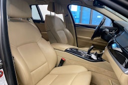 ruskea (beige) BMW 530 2011 kuva 17.