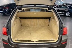 ruskea (beige) BMW 530 2011 kuva 18.