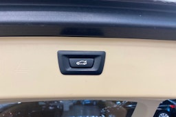 ruskea (beige) BMW 530 2011 kuva 19.