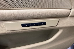 ruskea (beige) BMW 530 2011 kuva 21.