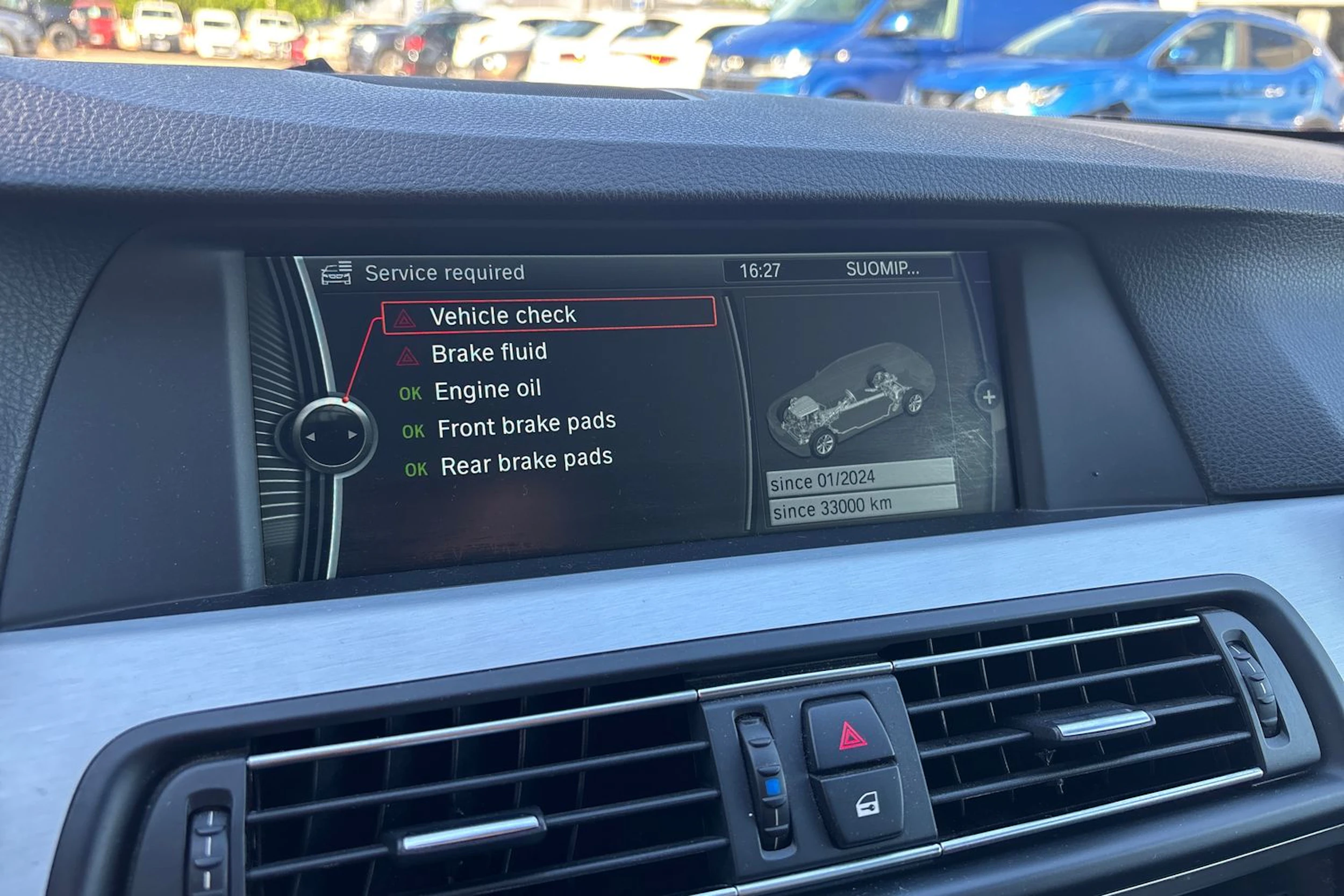 musta BMW 530 2011 kuva 18.