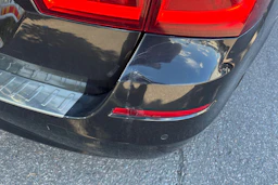 musta BMW 530 2011 kuva 22.