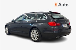 harmaa BMW 530 2011 kuva 2.