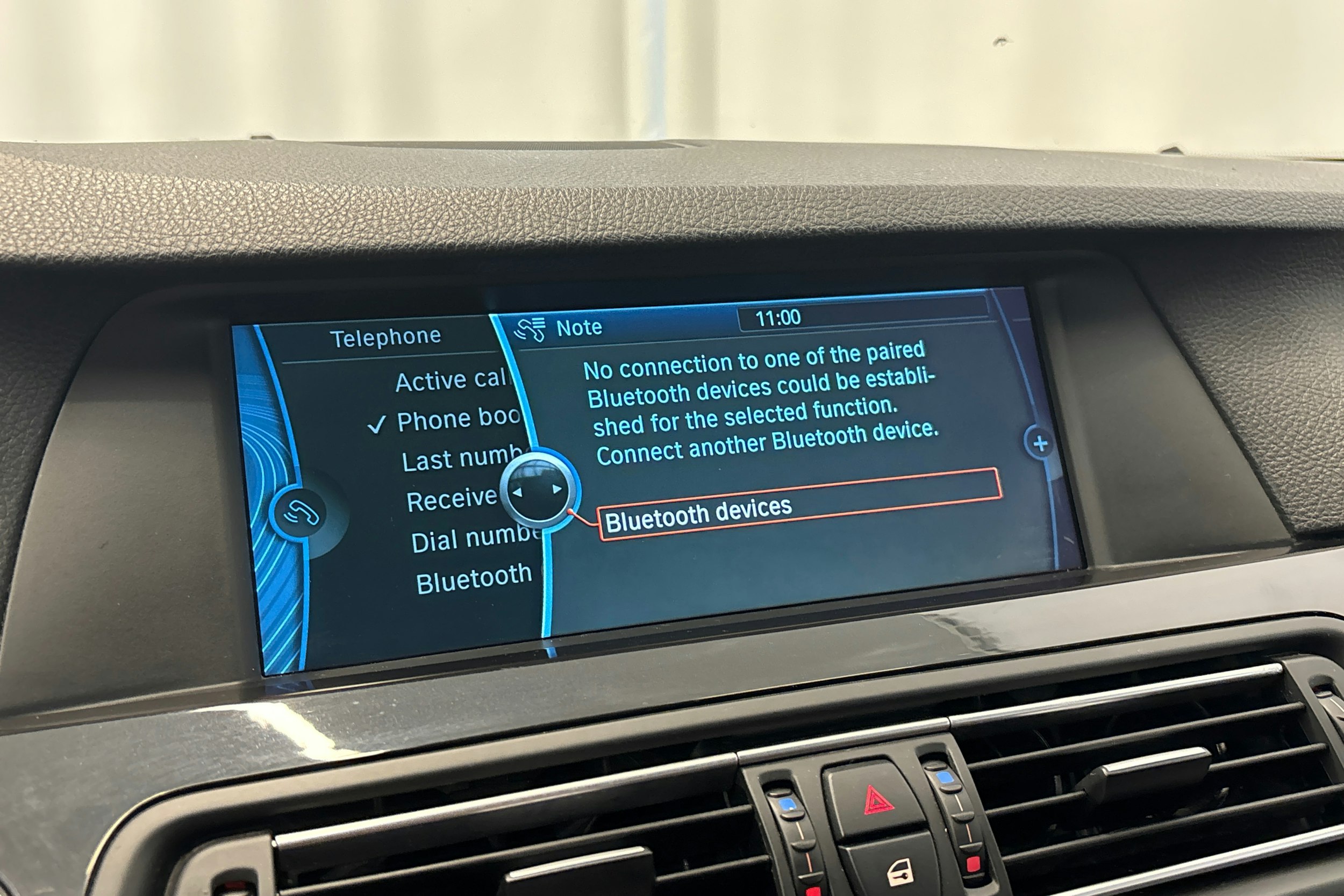 harmaa BMW 530 2011 kuva 22.