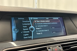 harmaa BMW 530 2011 kuva 24.