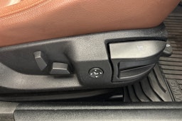 harmaa BMW 530 2011 kuva 31.