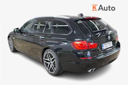 musta BMW 530 2011 kuva 2.
