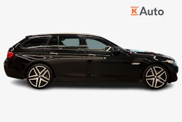 musta BMW 530 2011 kuva 5.