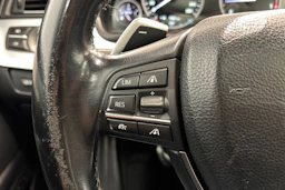 musta BMW 530 2011 kuva 16.