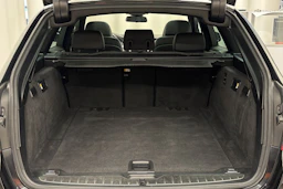musta BMW 530 2011 kuva 24.