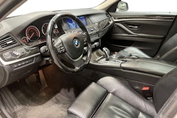 harmaa BMW 530 2011 kuva 3.