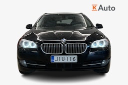 musta BMW 530 2012 kuva 4.