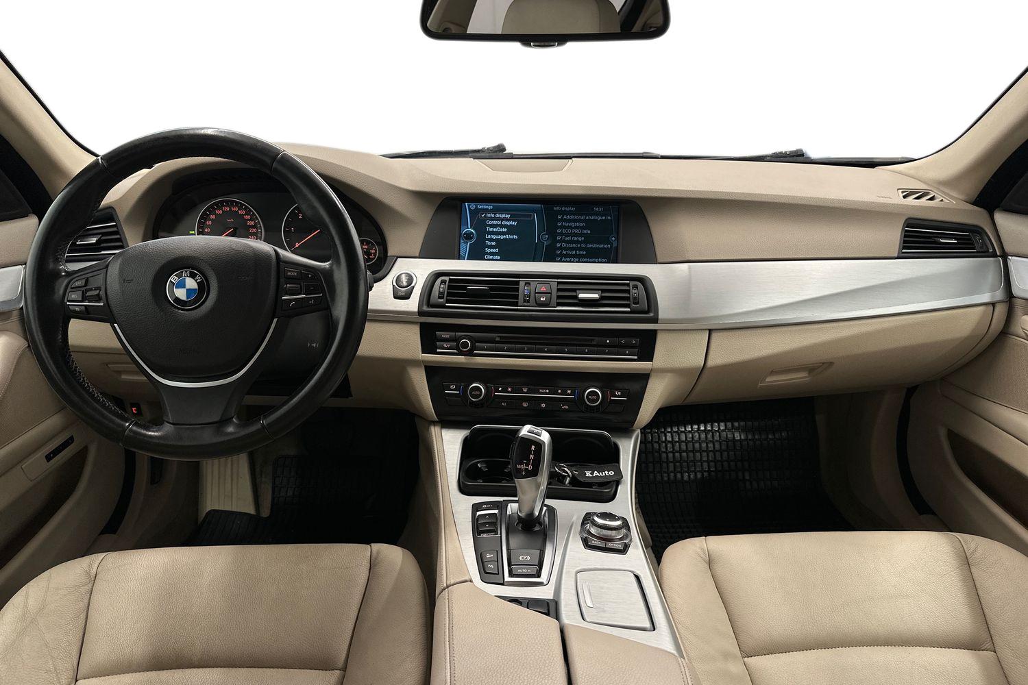 BMW 530 2012, kuva 7/21