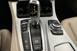 sininen BMW 530 2012 kuva 20.