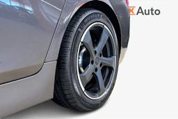 ruskea (beige) BMW 530 2013 kuva 9.