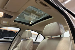 ruskea (beige) BMW 530 2013 kuva 18.