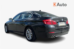 musta BMW 530 2013 kuva 2.