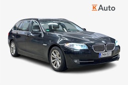 musta BMW 530 2013 kuva 1.