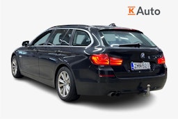 musta BMW 530 2013 kuva 2.