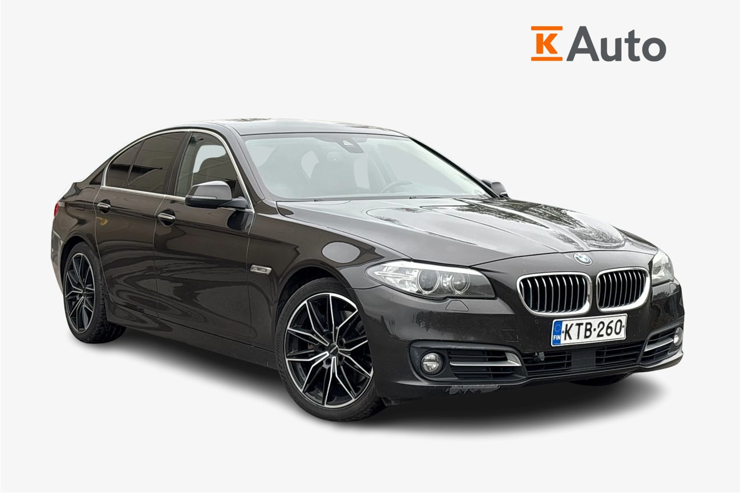 harmaa BMW 530 2014 kuva 1.