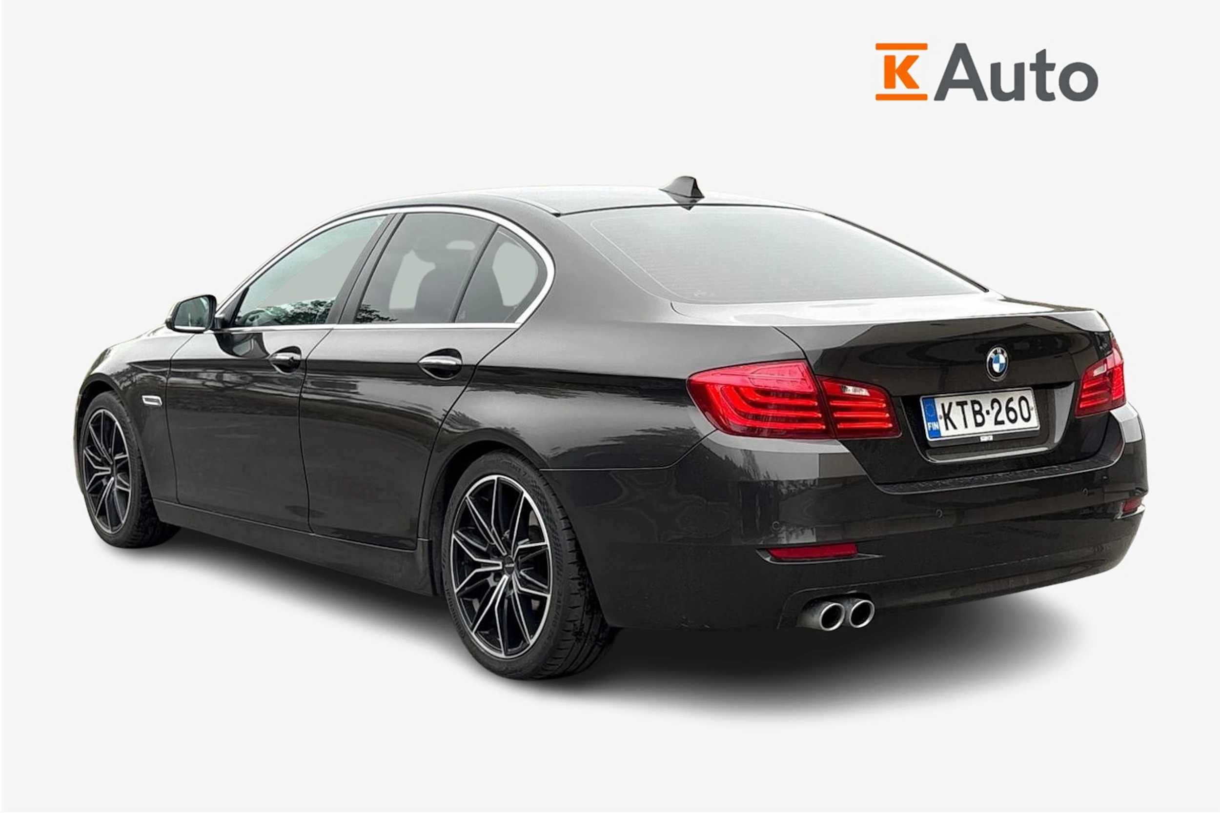 harmaa BMW 530 2014 kuva 2.