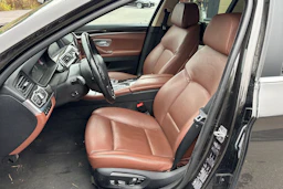 harmaa BMW 530 2014 kuva 4.