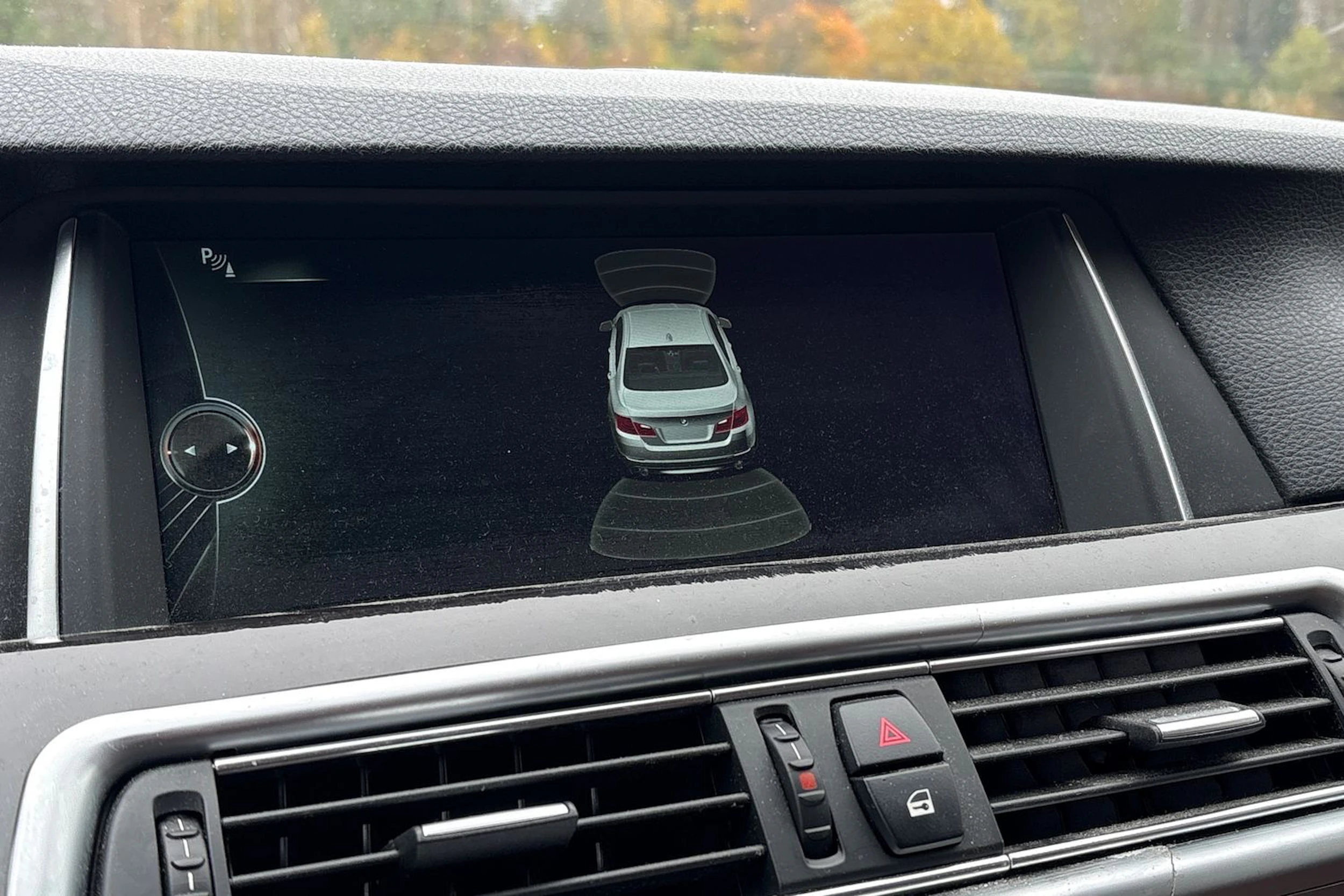 harmaa BMW 530 2014 kuva 9.
