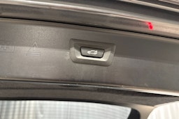 harmaa BMW 530 2016 kuva 17.