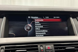 harmaa BMW 530 2016 kuva 28.