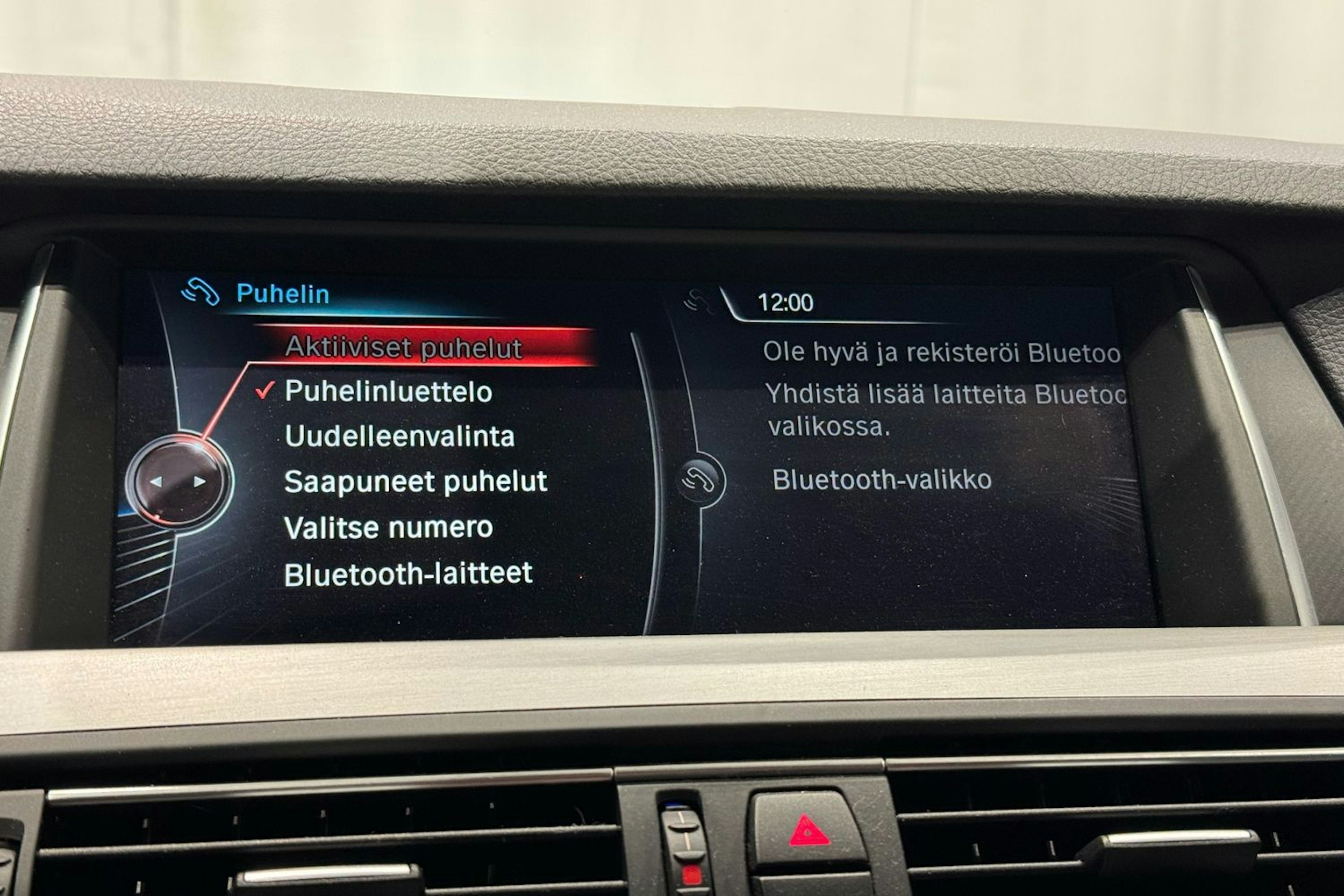 harmaa BMW 530 2016 kuva 29.