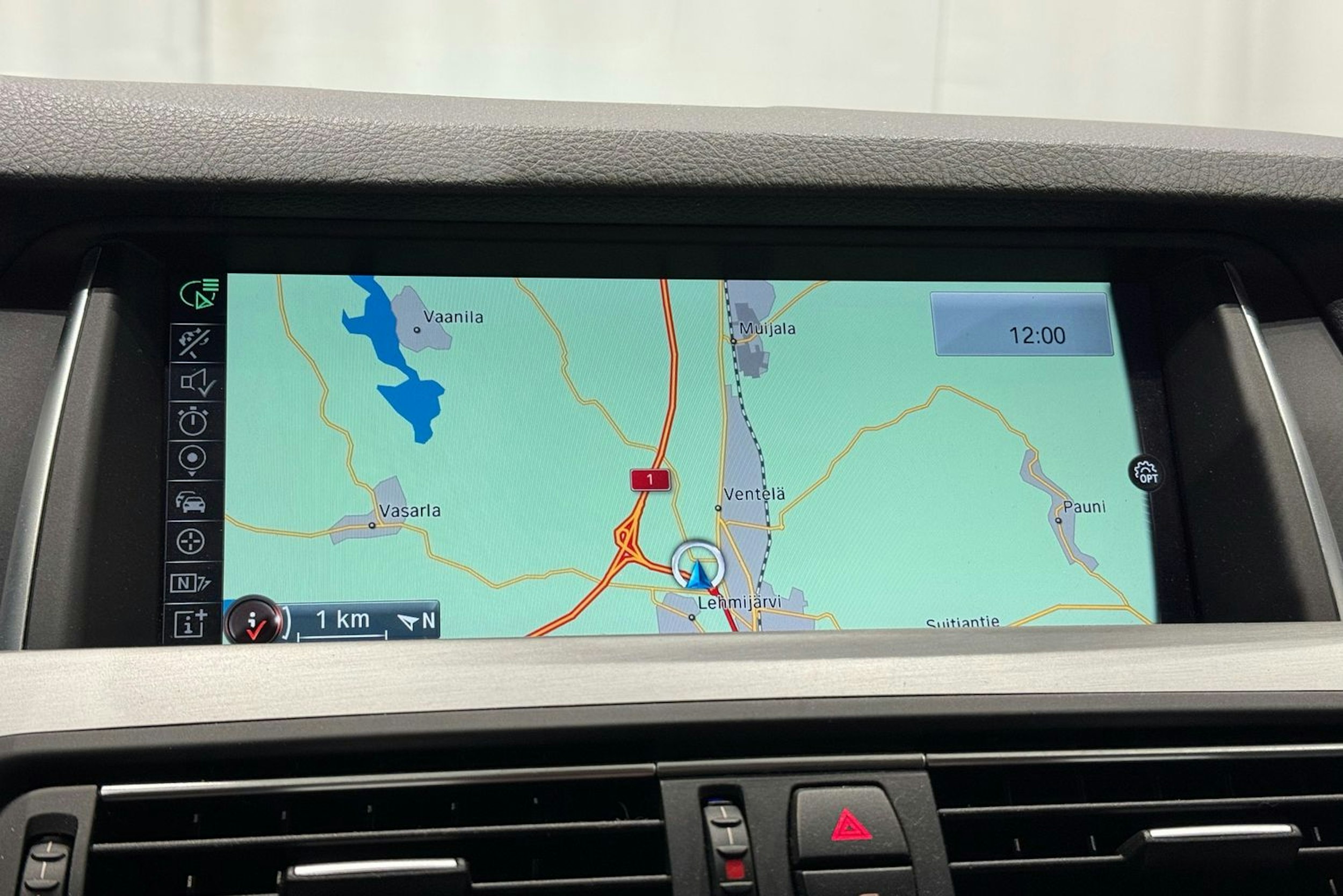 harmaa BMW 530 2016 kuva 30.