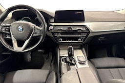 hopea BMW 530 2017 kuva 9.