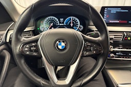 hopea BMW 530 2017 kuva 14.