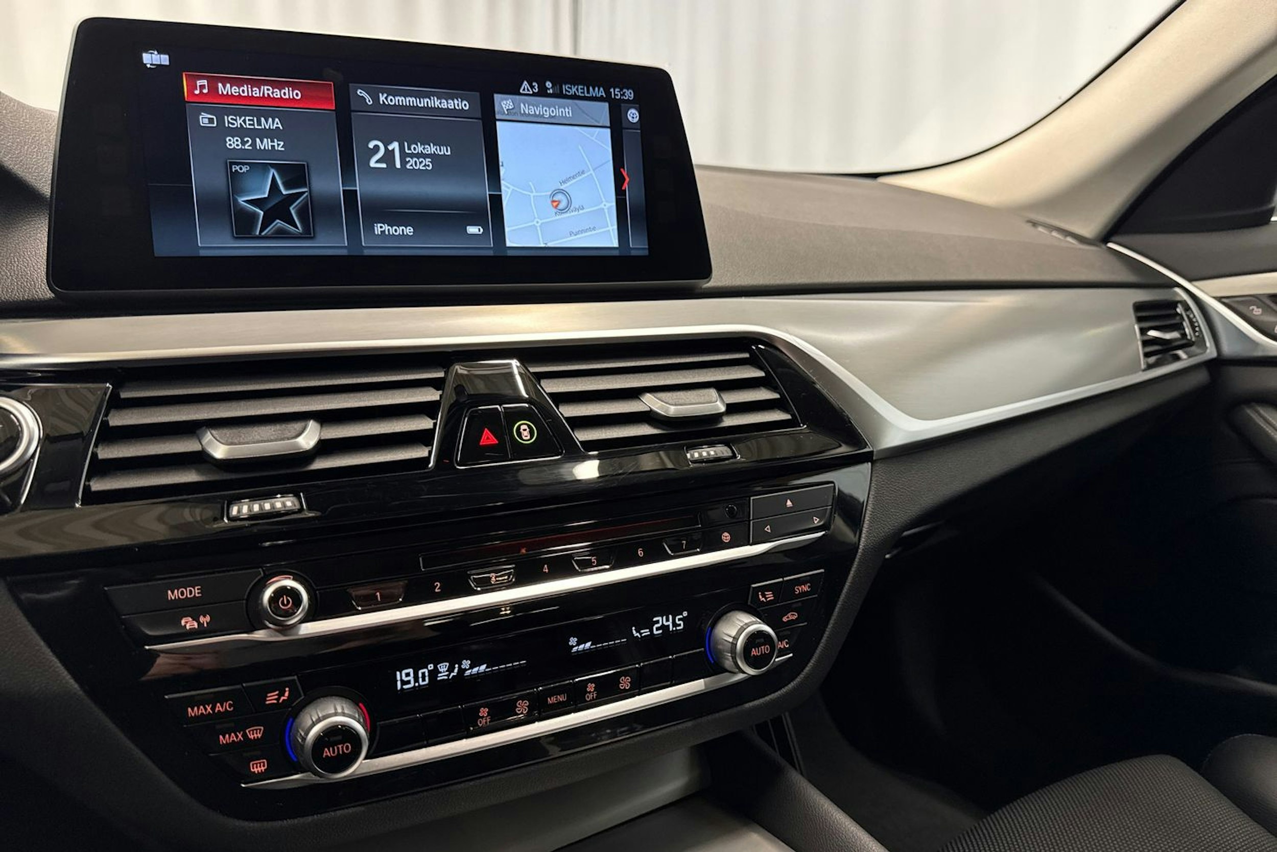 hopea BMW 530 2017 kuva 16.