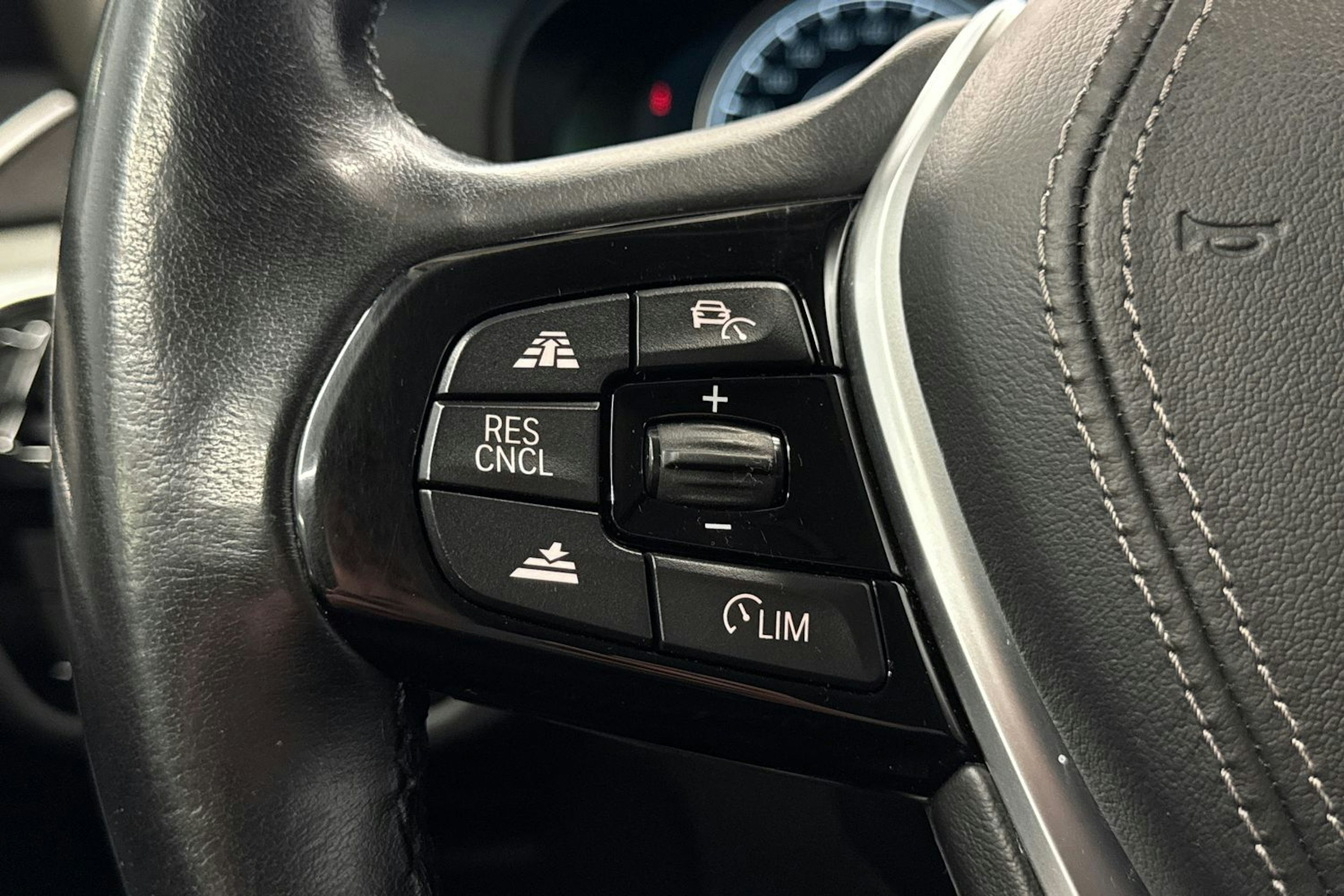 hopea BMW 530 2017 kuva 20.