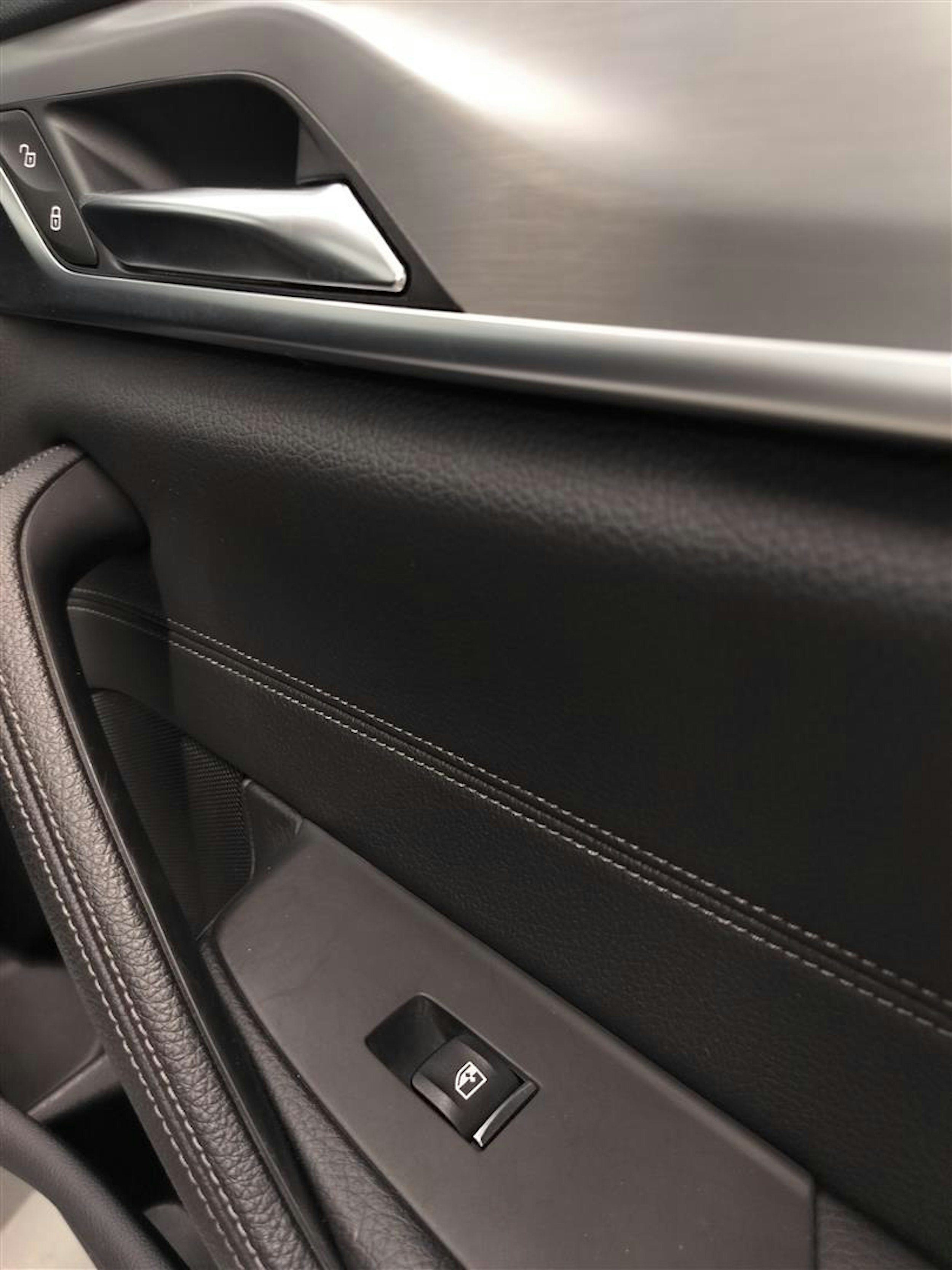 hopea BMW 530 2017 kuva 34.