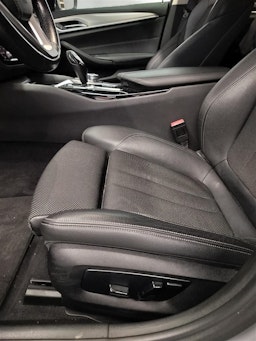 hopea BMW 530 2017 kuva 36.