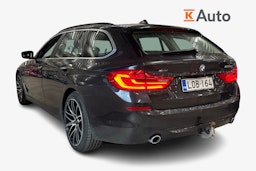 Harmaa BMW 530 2017 kuva 2.